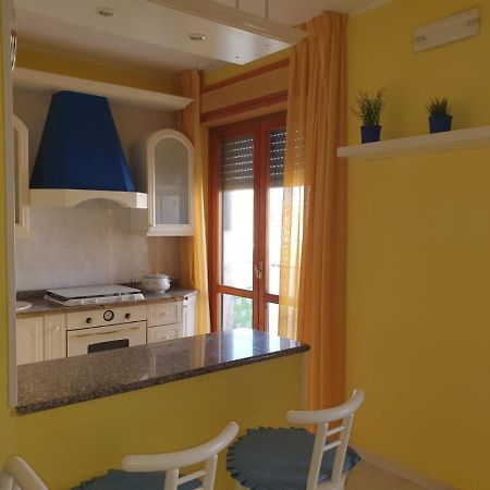 Calypso Bed And Beach Паестум Екстериор снимка